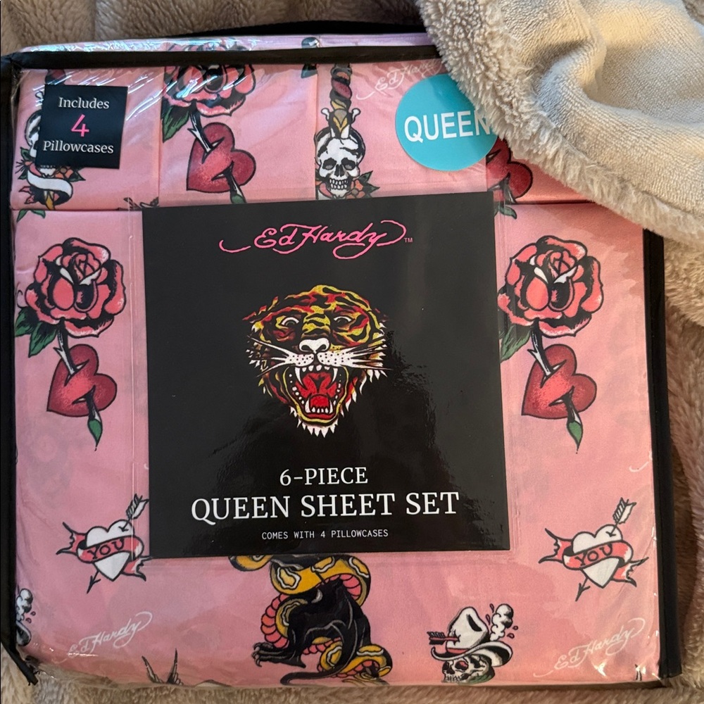 Ed Hardy Pink Queen Sheet Set Tiger Flaming Heart Roses Skull Heart Flower Bird